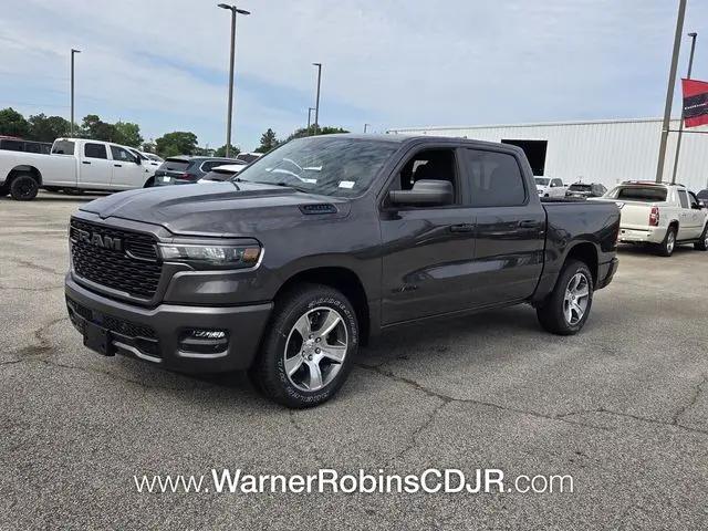 2026 Ram 1500 Express Crew Cab 4x2 5'7" Box