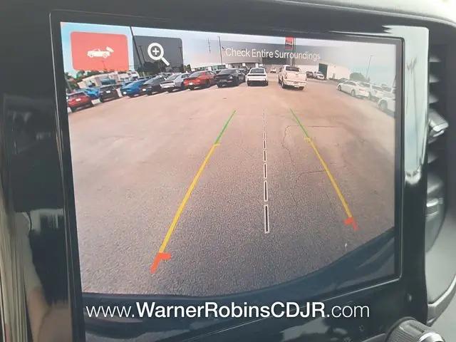 2026 Ram 1500 Express Crew Cab 4x2 5'7" Box