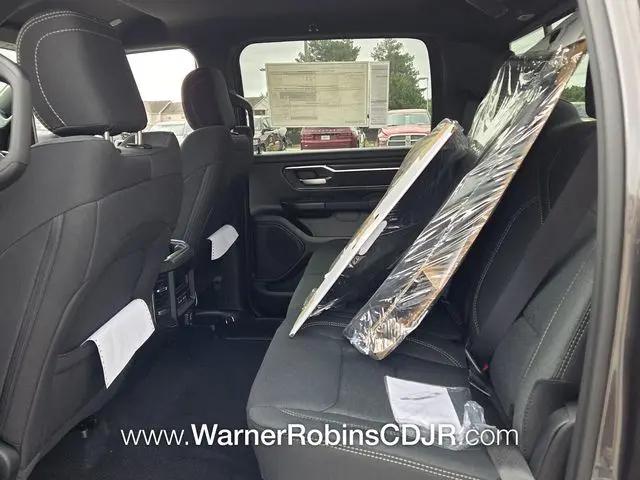 2026 Ram 1500 Big Horn Crew Cab 4x2 5'7" Box