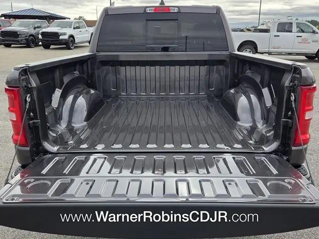 2026 Ram 1500 Big Horn Crew Cab 4x2 5'7" Box