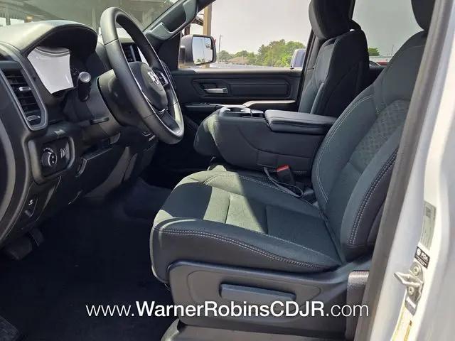 2026 Ram 1500 Warlock Crew Cab 4x4 5'7" Box
