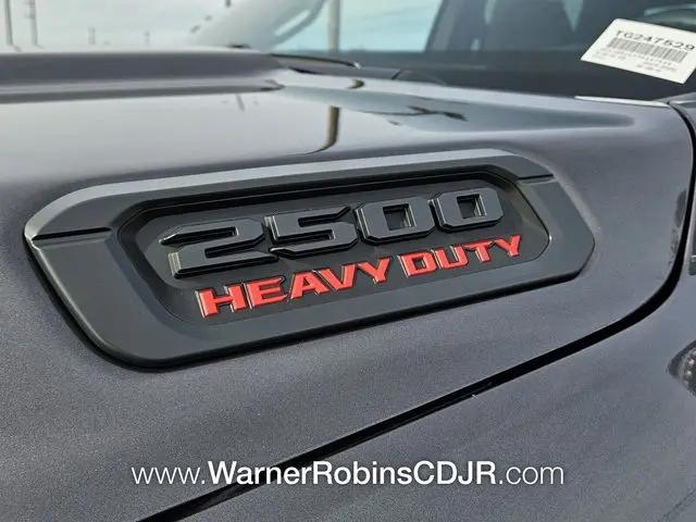 2026 Ram 2500 Warlock Crew Cab 4x4 6'4" Box
