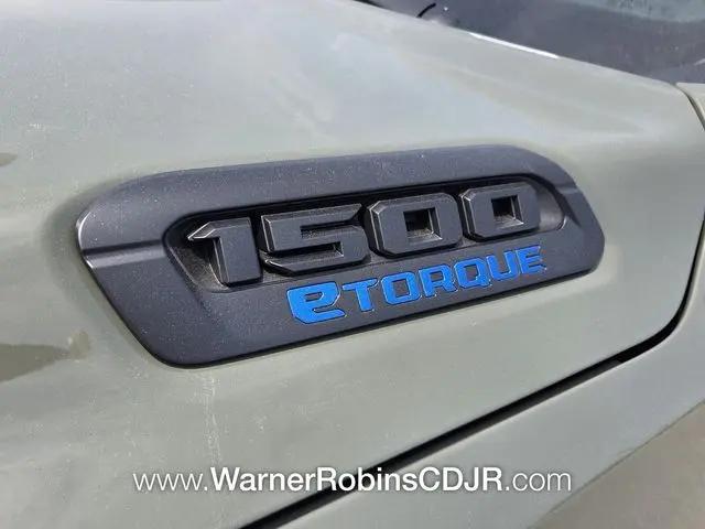 2026 Ram 1500 Big Horn Crew Cab 4x2 57 Box