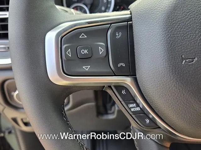 2026 Ram 1500 Big Horn Crew Cab 4x2 57 Box