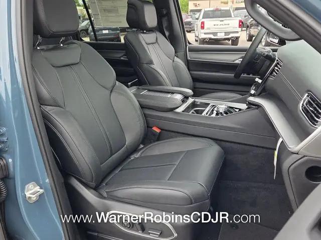 2026 Jeep Grand Wagoneer 4x4