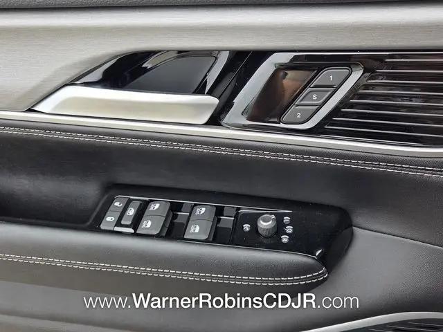 2026 Jeep Grand Wagoneer 4x4