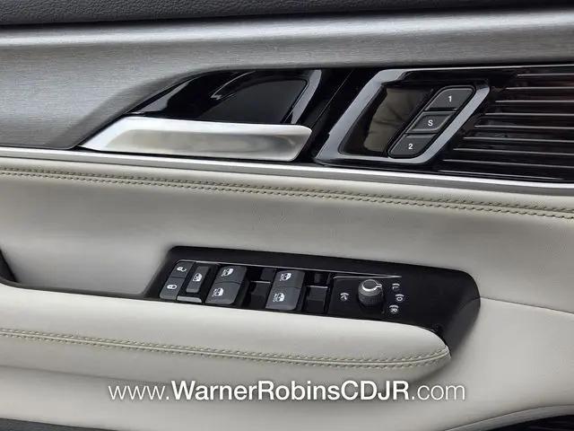 2026 Jeep Grand Wagoneer Limited Altitude 4x4