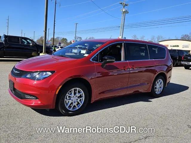 2026 Chrysler Voyager LX