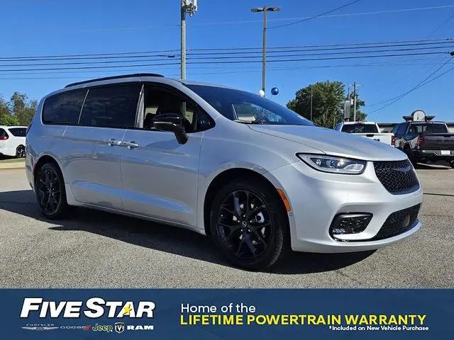 2026 Chrysler Pacifica Select for sale in Warner Robins, GA