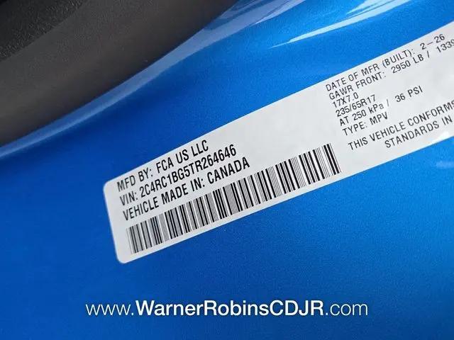 2026 Chrysler Pacifica Select
