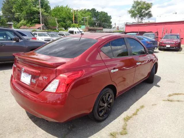 2018 Nissan Versa 1.6 SV
