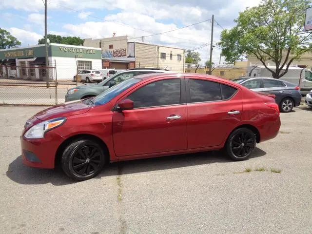 2018 Nissan Versa 1.6 SV