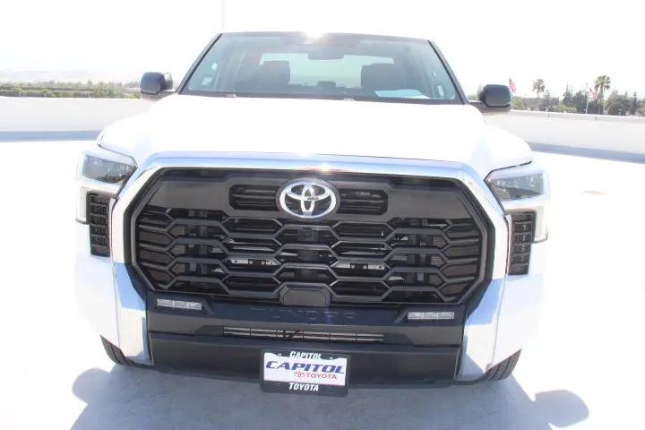 2023 Toyota Tundra SR5