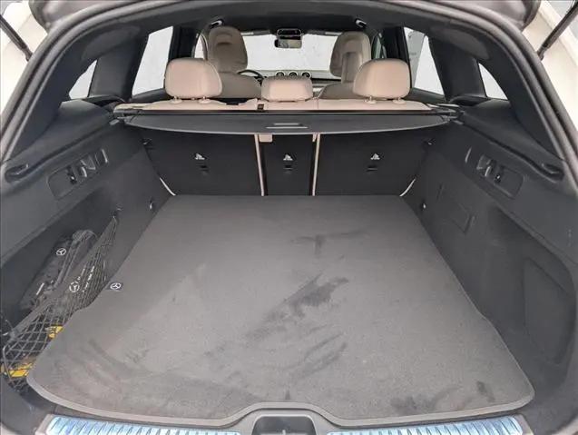 2023 Mercedes-Benz GLC SUV