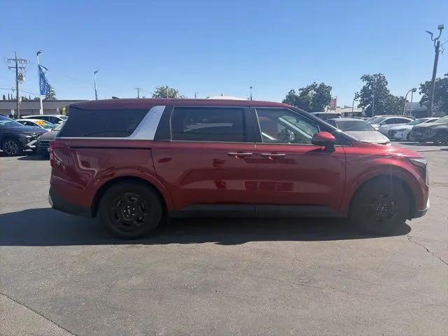 2025 Kia Carnival MPV LXS