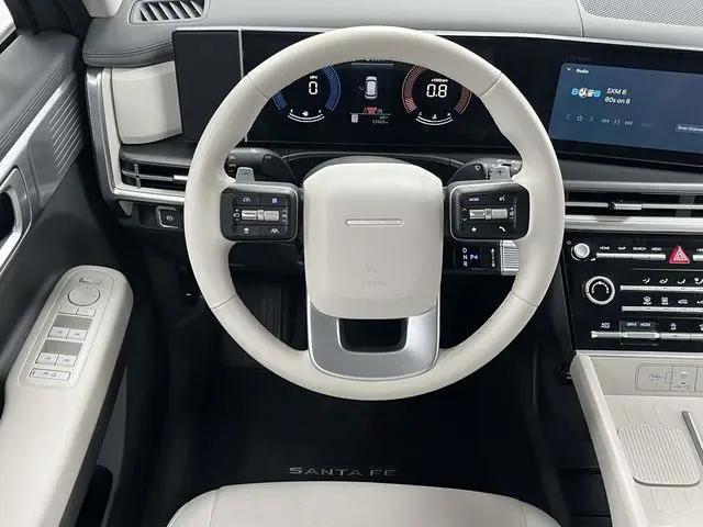 2025 Hyundai Santa Fe SE