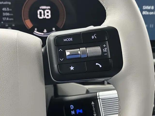 2025 Hyundai Santa Fe SE