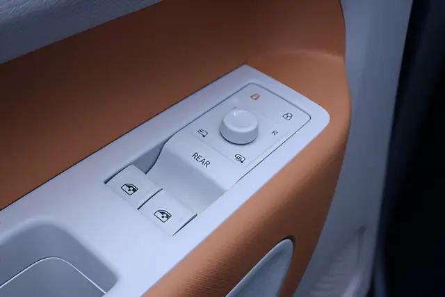 2025 Volkswagen ID. Buzz 1st Edition with 4MOTION