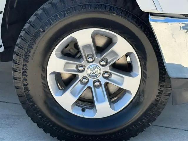 2020 Ram 1500 Laramie Crew Cab 4x4 5'7" Box