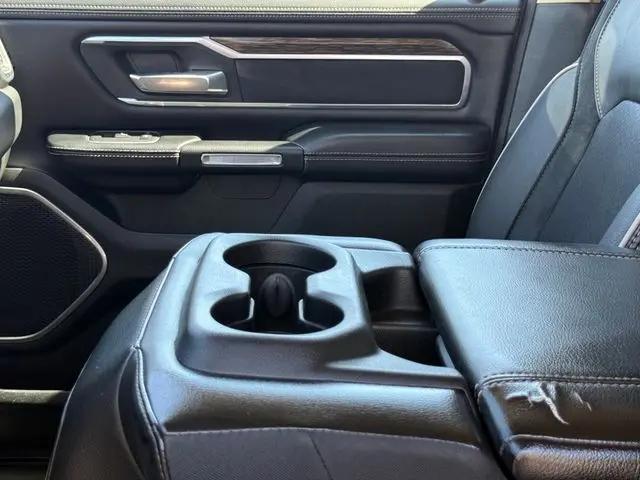 2020 Ram 1500 Laramie Crew Cab 4x4 5'7" Box