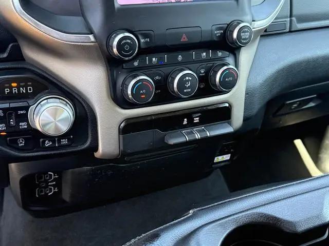 2020 Ram 1500 Laramie Crew Cab 4x4 5'7" Box
