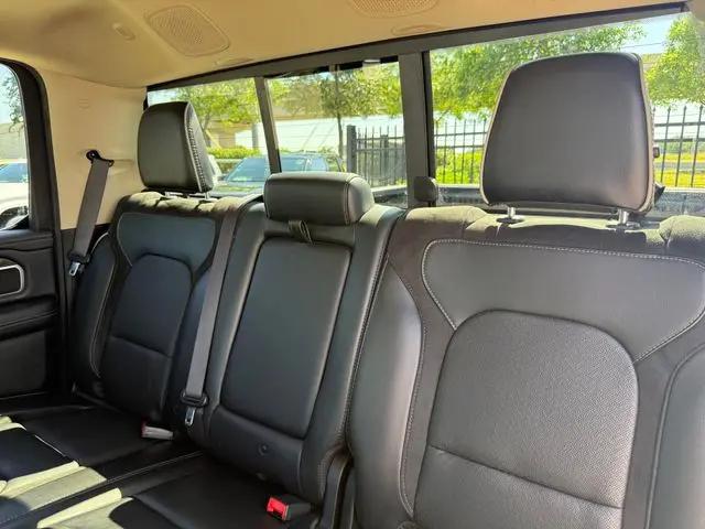 2020 Ram 1500 Laramie Crew Cab 4x4 5'7" Box