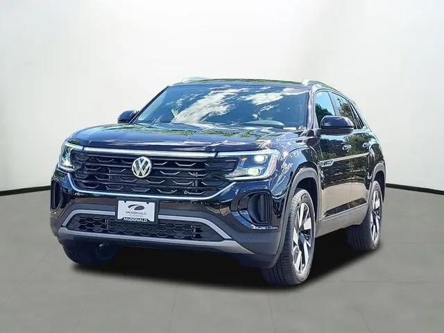 2026 Volkswagen Atlas Cross Sport SE with Technology for sale in Littleton, CO