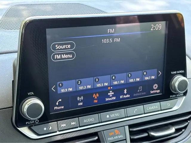 2024 Nissan Altima SV FWD