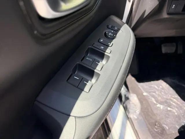 2027 Honda HR-V LX