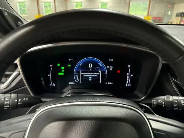 2024 Toyota Corolla Cross Hybrid XSE