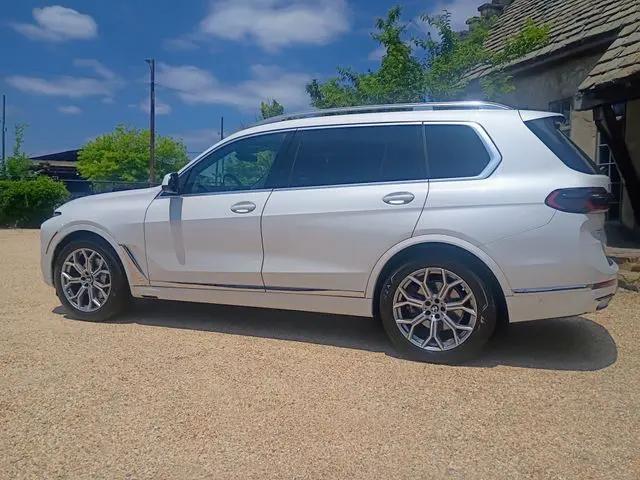 2024 BMW X7 xDrive40i
