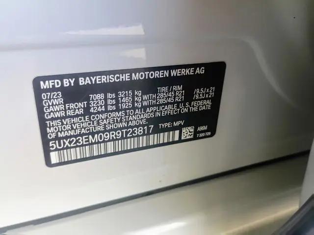 2024 BMW X7 xDrive40i