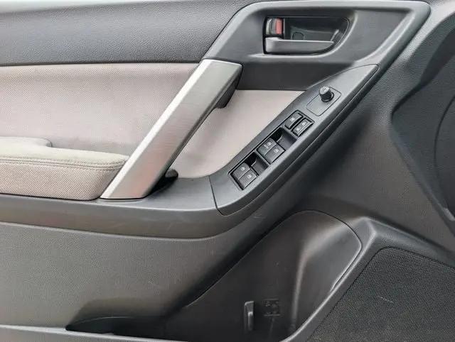 2014 Subaru Forester 2.5i