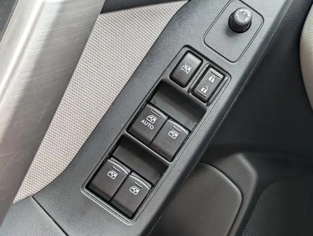 2014 Subaru Forester 2.5i