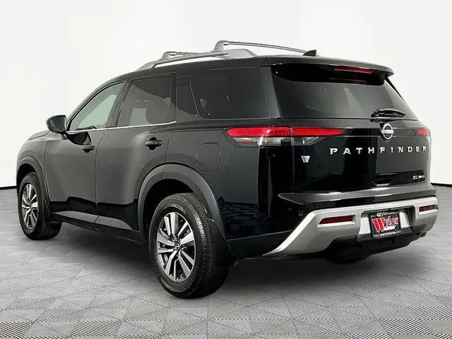 2024 Nissan Pathfinder SL 4WD