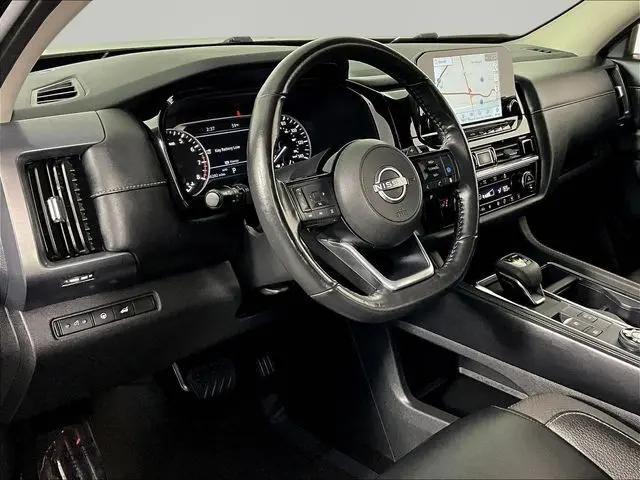 2024 Nissan Pathfinder SL 4WD