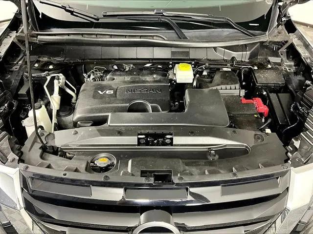 2024 Nissan Pathfinder SL 4WD