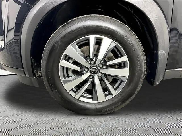 2024 Nissan Pathfinder SL 4WD