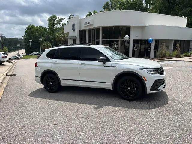 2022 Volkswagen Tiguan 2.0T SE R-Line Black
