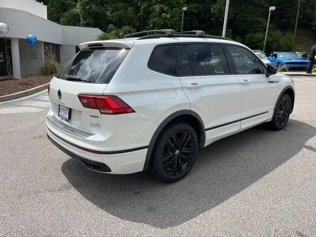 2022 Volkswagen Tiguan 2.0T SE R-Line Black