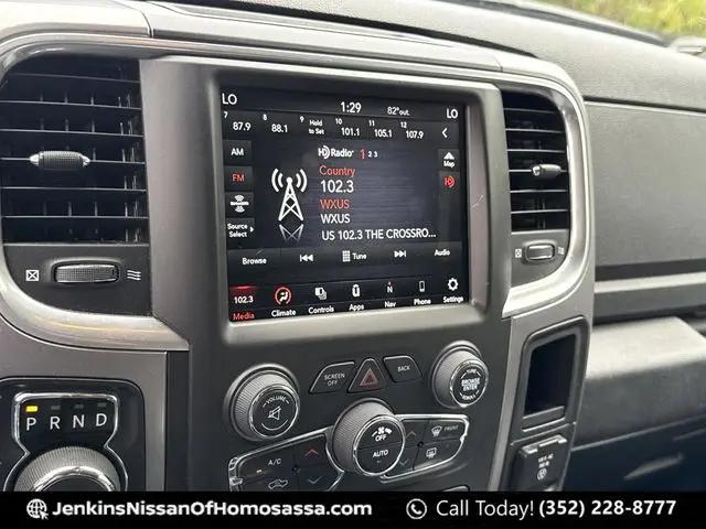 2023 Ram 1500 Classic SLT Crew Cab 4x2 5'7" Box
