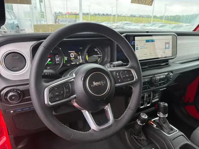 2025 Jeep Wrangler 4xe Sahara 4xe