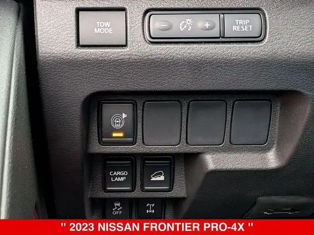 2023 Nissan Frontier Crew Cab PRO-4X 4x4