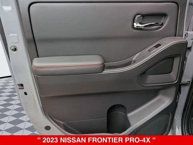 2023 Nissan Frontier Crew Cab PRO-4X 4x4
