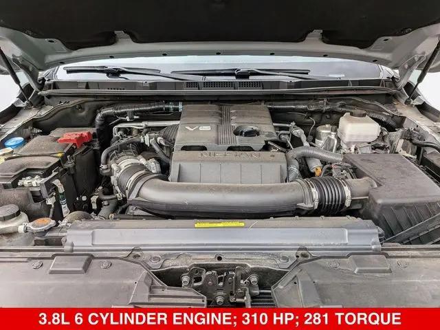 2023 Nissan Frontier Crew Cab PRO-4X 4x4