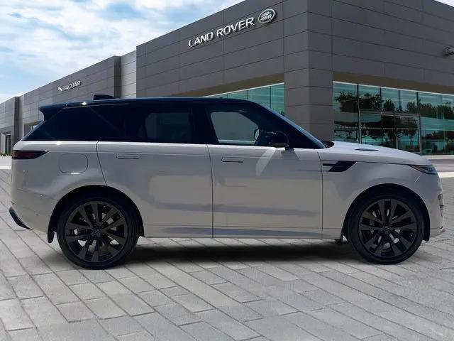 2026 Land Rover Range Rover Sport P400 Dynamic SE