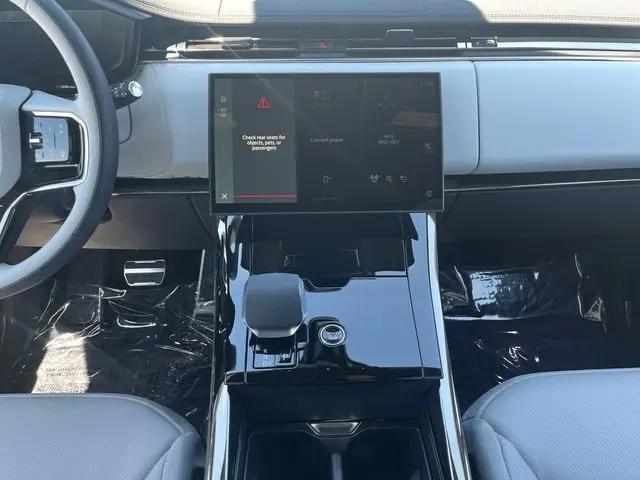 2026 Land Rover Range Rover Sport P400 Dynamic SE