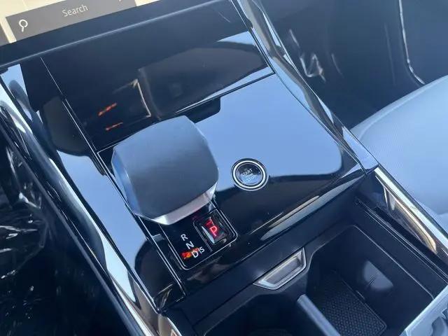 2026 Land Rover Range Rover Sport P400 Dynamic SE
