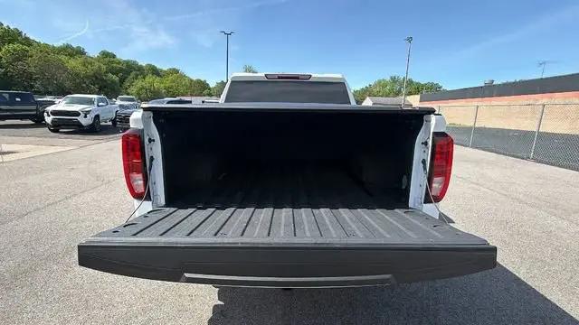 2023 GMC Sierra 1500 4WD Crew Cab Short Box Elevation with 3SB