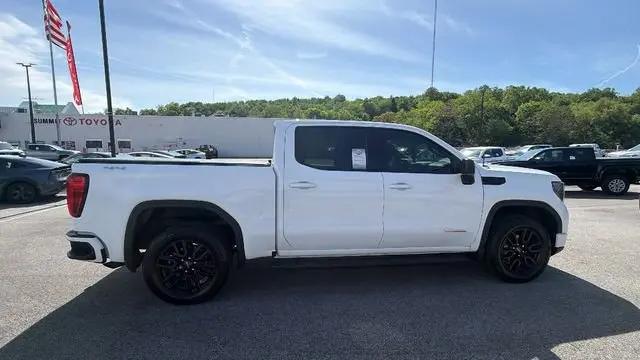 2023 GMC Sierra 1500 4WD Crew Cab Short Box Elevation with 3SB
